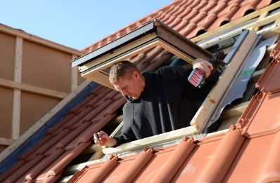 Pose de fenêtres de toit Velux à l'Église-aux-Bois